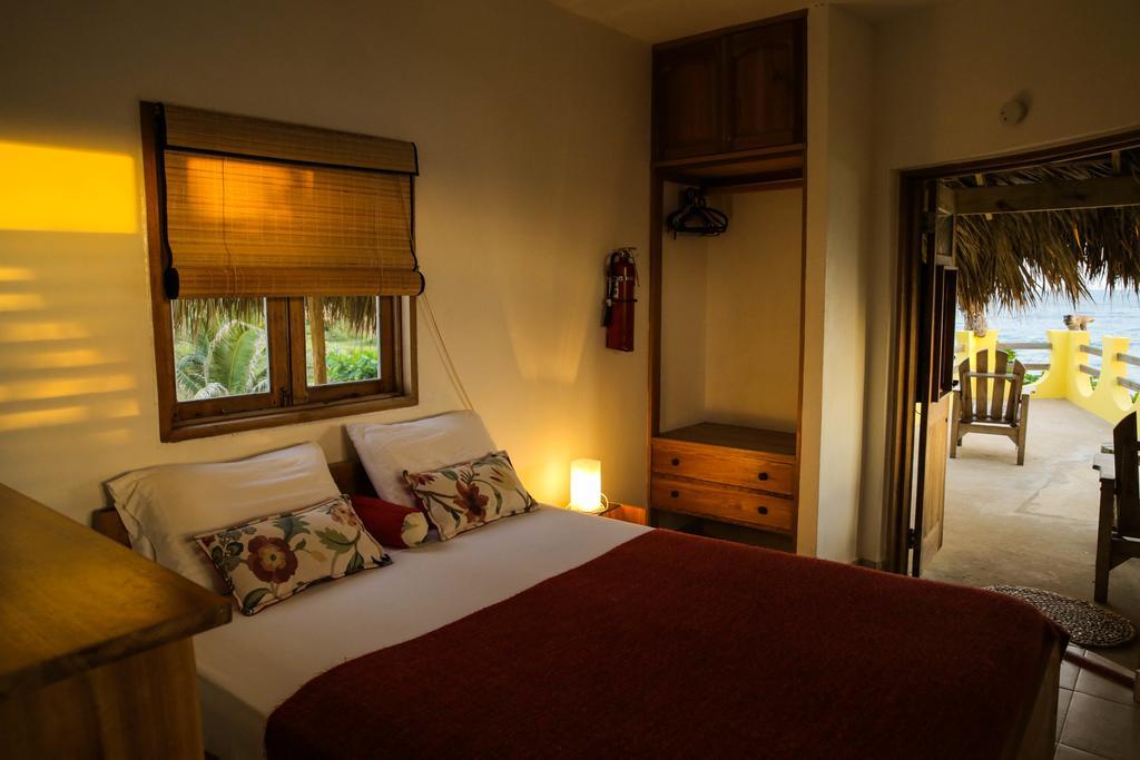 Kudehya Guesthouse Treasure Beach Ngoại thất bức ảnh