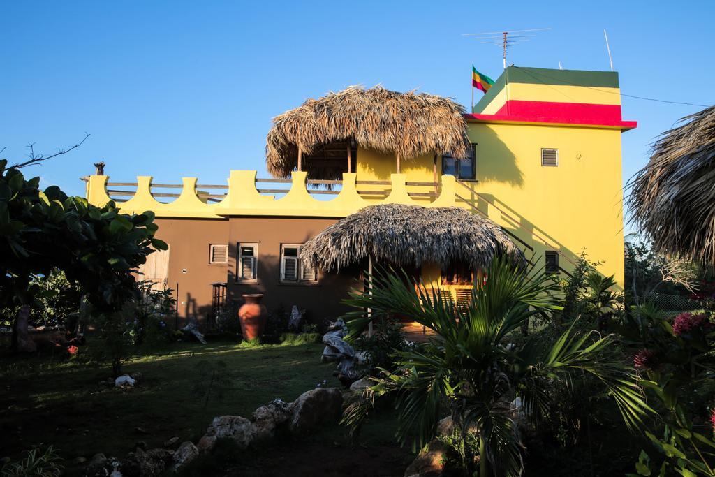 Kudehya Guesthouse Treasure Beach Ngoại thất bức ảnh