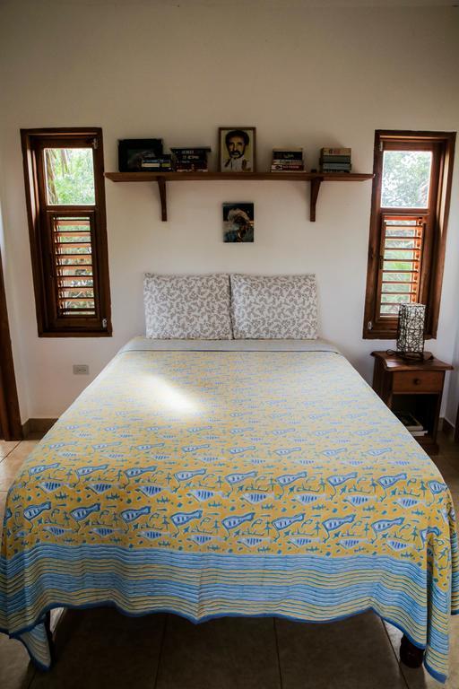 Kudehya Guesthouse Treasure Beach Ngoại thất bức ảnh